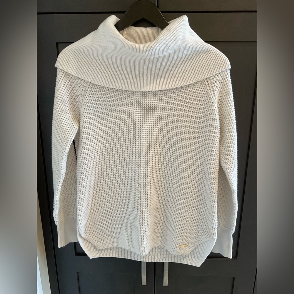 💕🔸MICHAEL Michael Kors Cream Waffle Knit Cowl Neck Sweater Size Small EUC